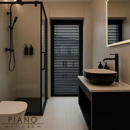 Piano Apartment