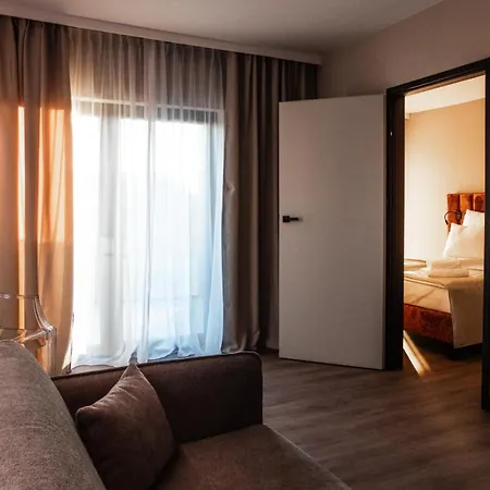 Apartment Piano Wroclaw